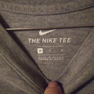 Nike t shirt